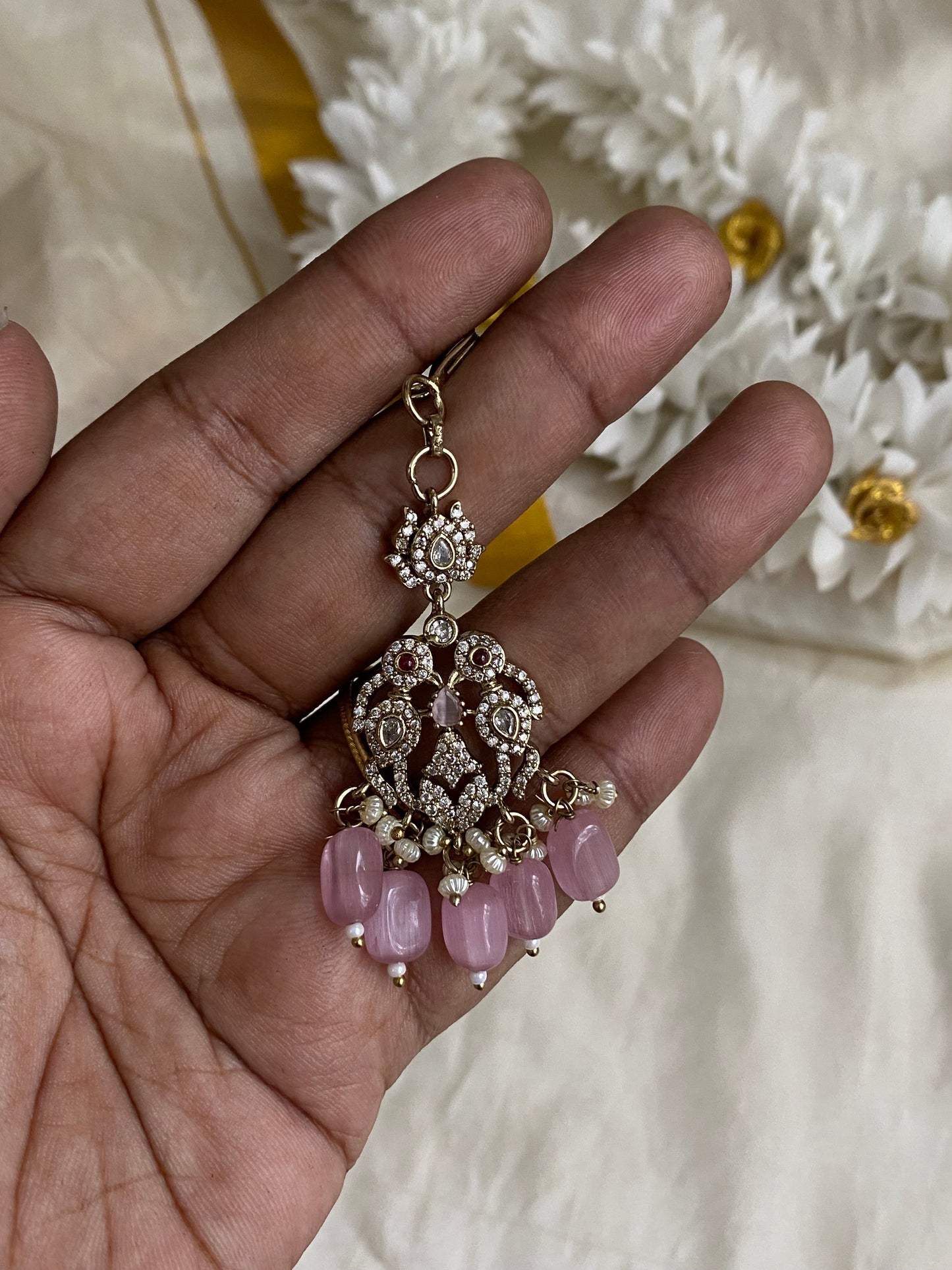 Victoria diamond tikka Aksha Trends