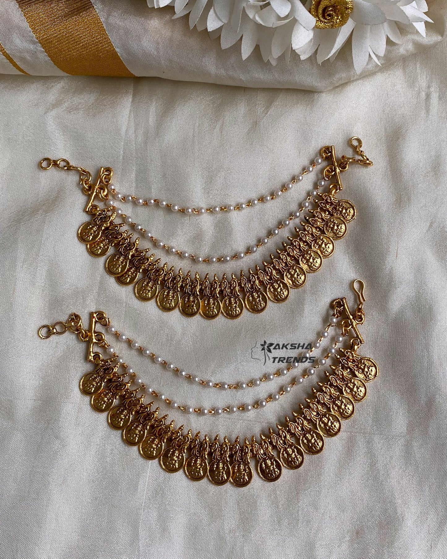 Bridal earchain maati -3 layer kasumalai gold Aksha Trends