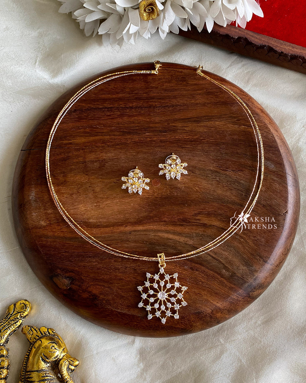 Kolam diamond necklace Aksha Trends 
