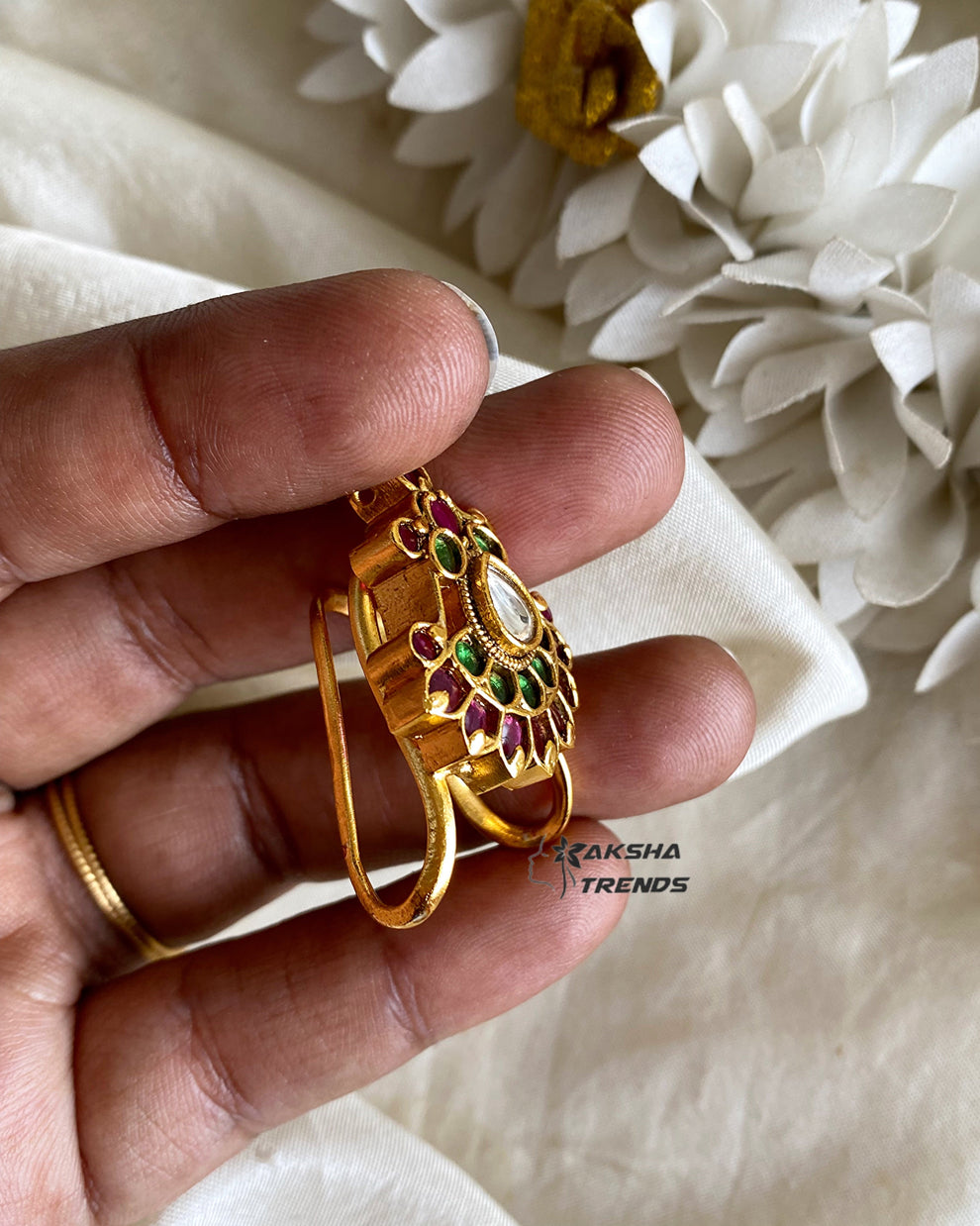 Floral kemp bridal rings Aksha Trends 