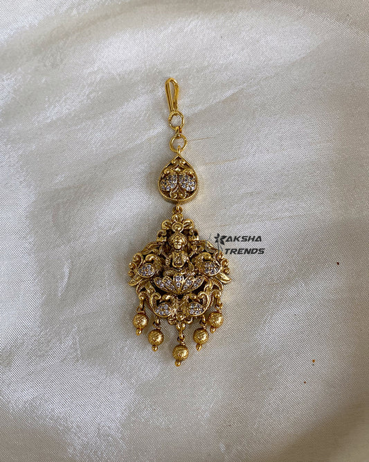Premium bridal tikka Aksha Trends