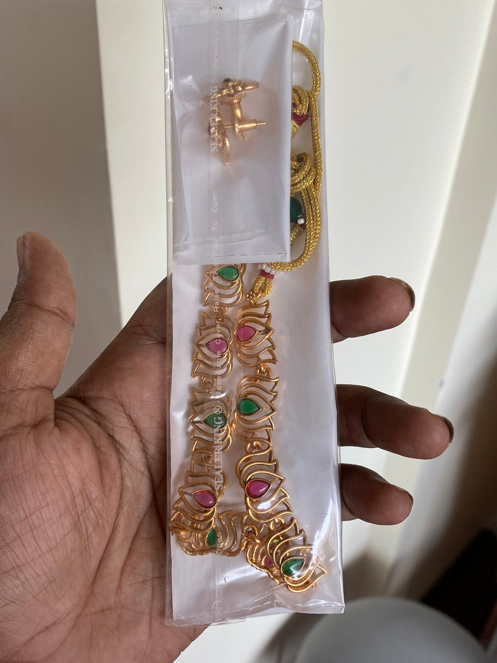 Mattfinish Lotus necklace -Multi Aksha Trends 