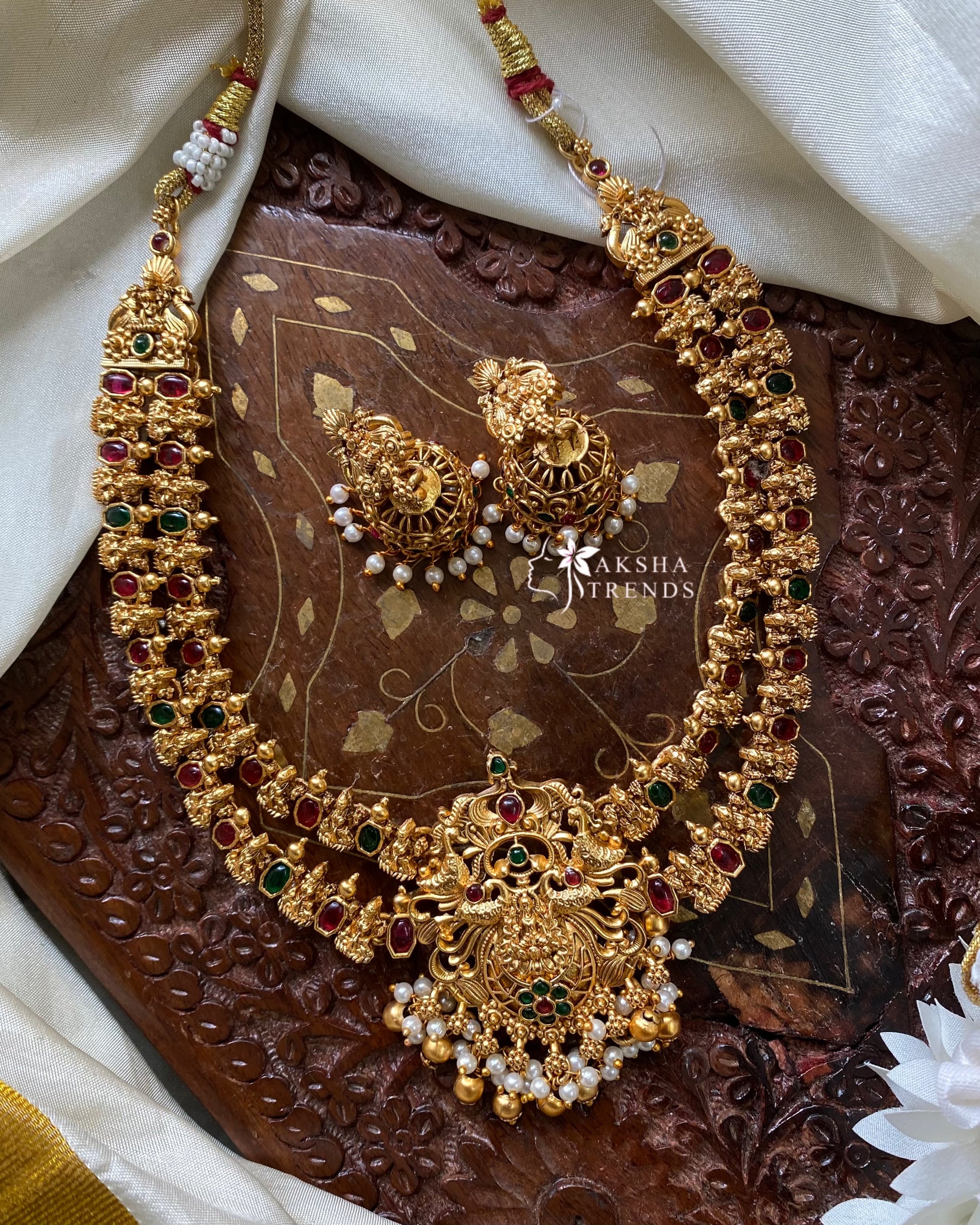 2 layer kemp stone necklace Aksha Trends