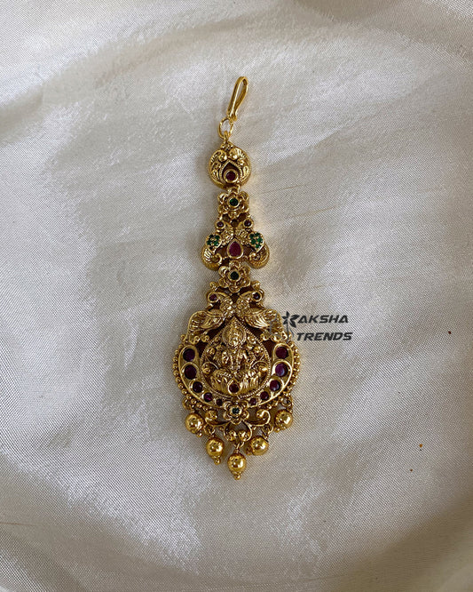 Premium bridal tikka Aksha Trends