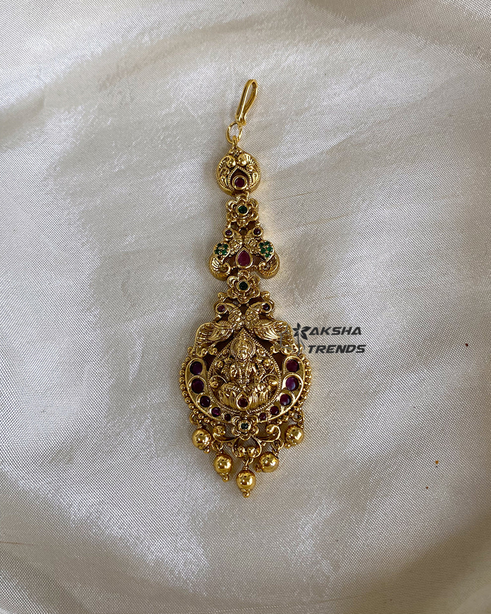 Premium bridal tikka Aksha Trends 