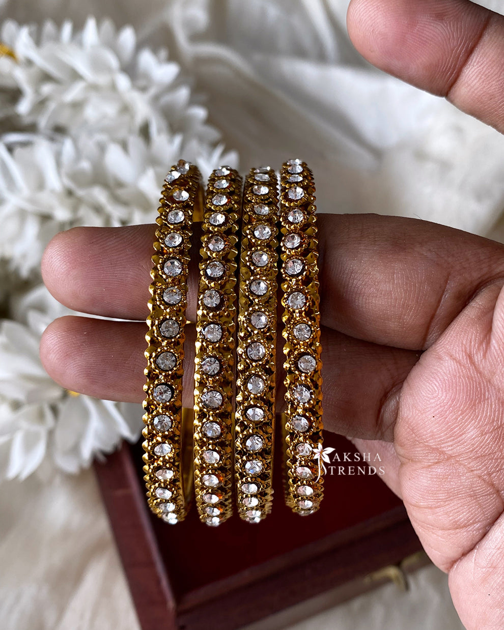 Fancy stone Bangles (4pc) Aksha Trends 