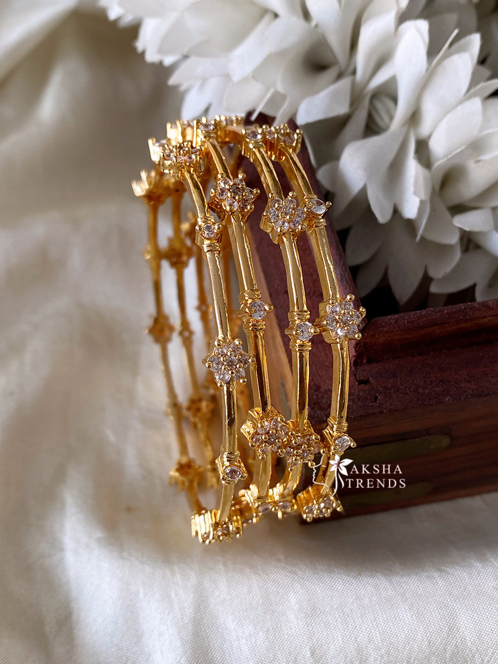 Premium floral bangles (4pc) Aksha Trends 