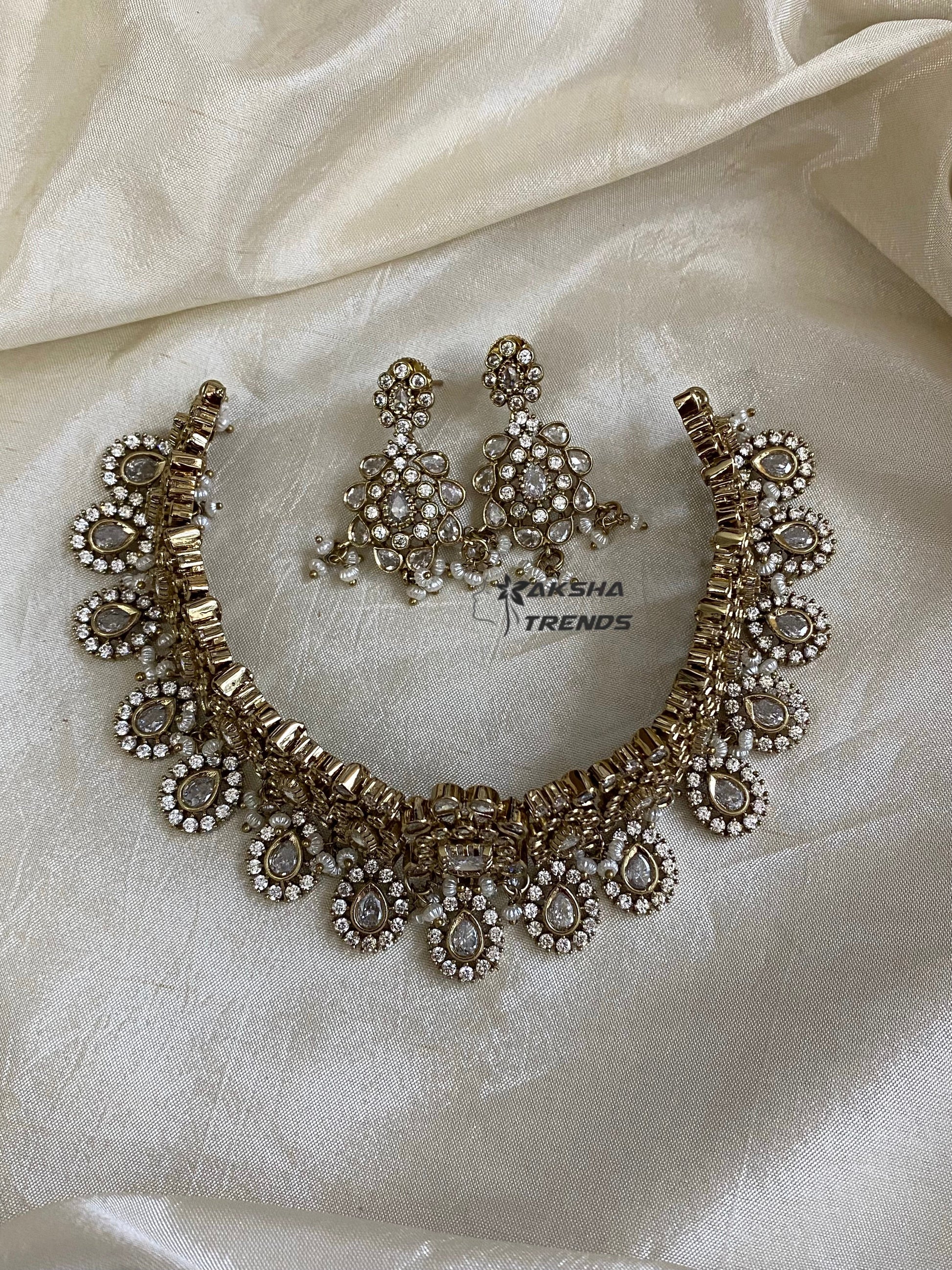Victoria diamond choker Aksha Trends