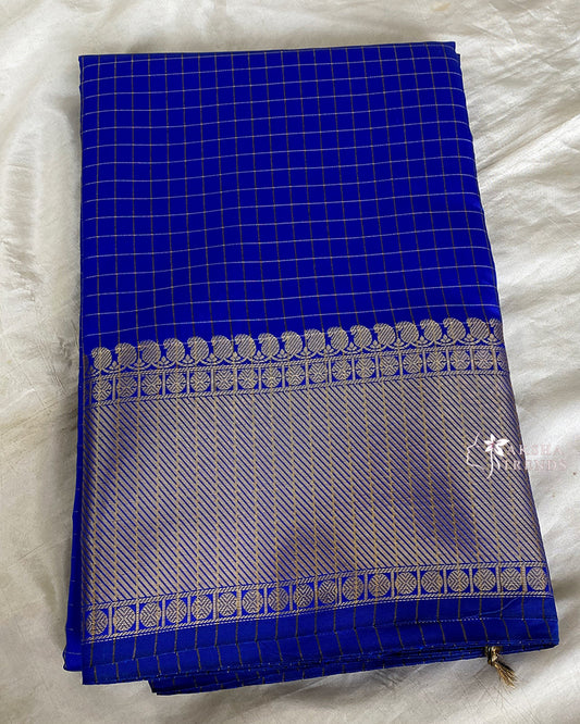Soft Silk Checked Saree Aksha Trends