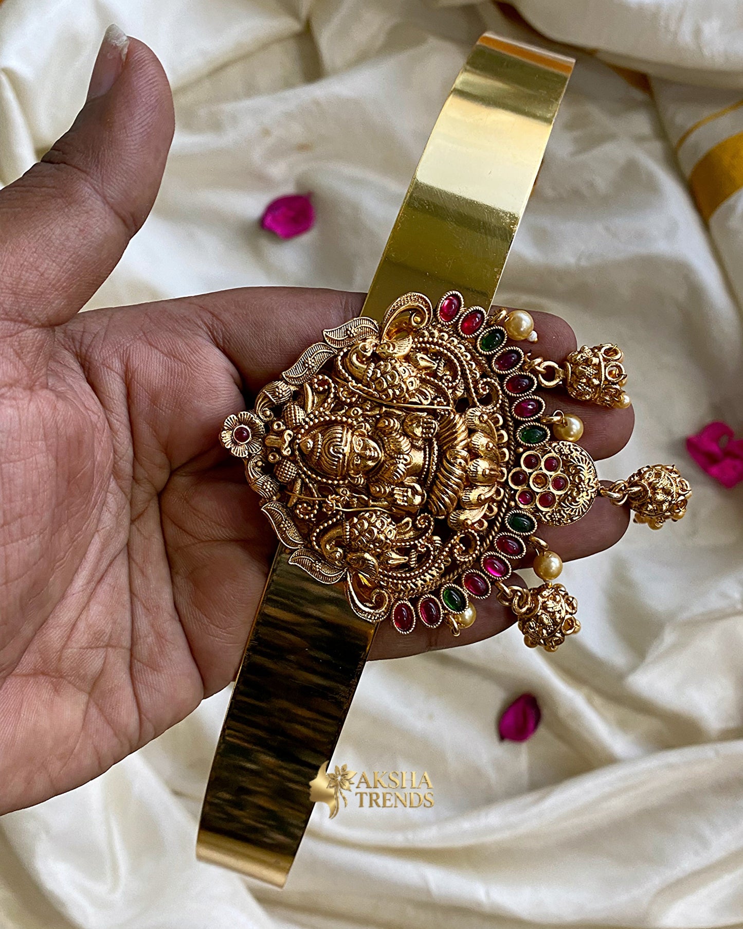 Antique plain hipbelt -lakshmi Aksha Trends