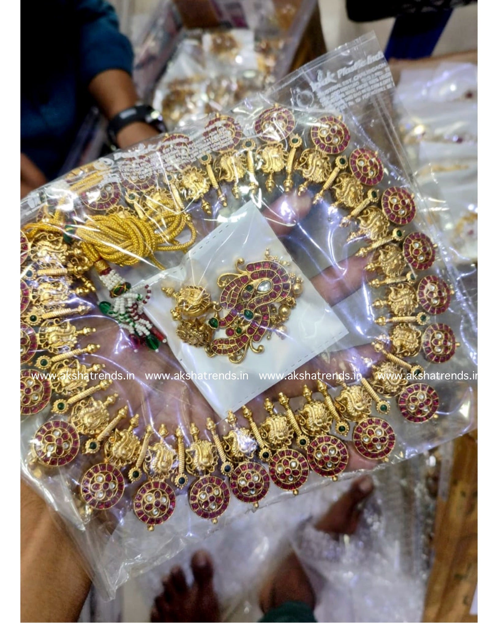 Nagas Jadau bridal haram Aksha Trends