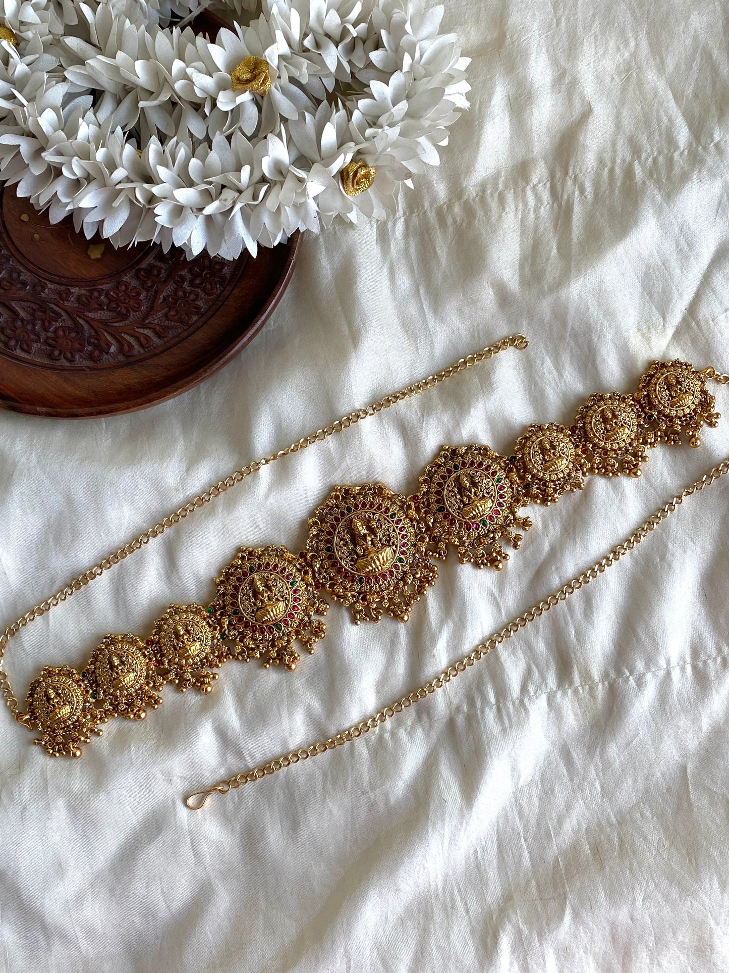 Antique lakshmi hipchain Aksha Trends