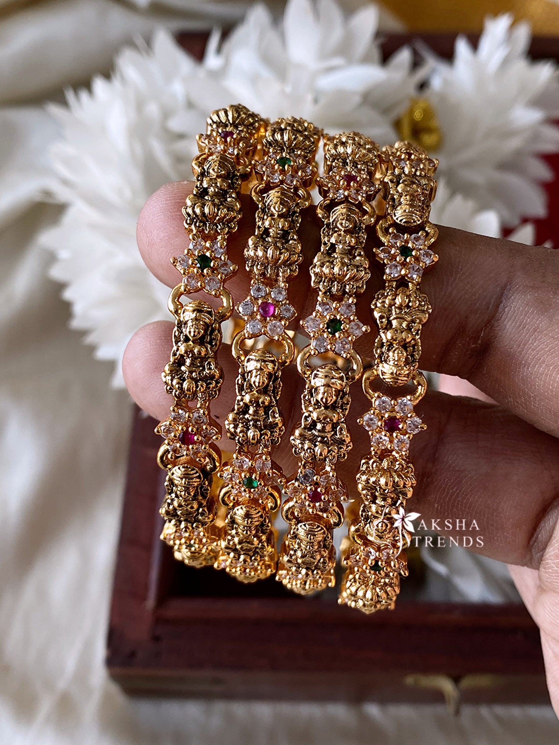 Lakshmi diamond Bangles (4pc) Aksha Trends