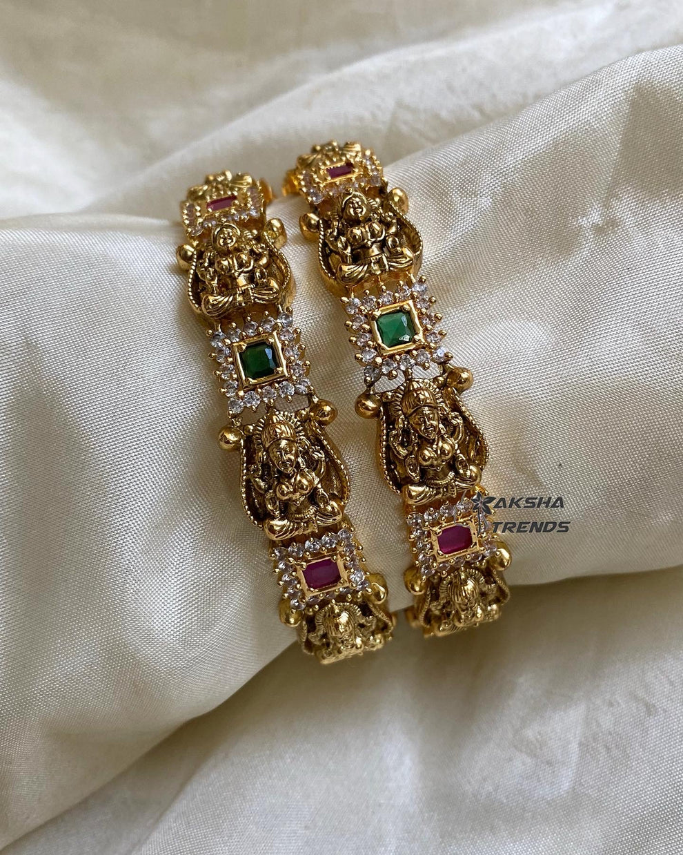 Nagas Premium bridal bangles (2pc) Aksha Trends 