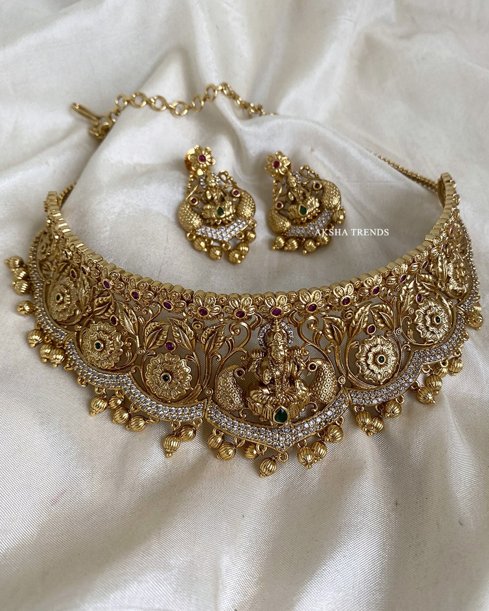 Akshaya Golden bridal choker Aksha Trends 