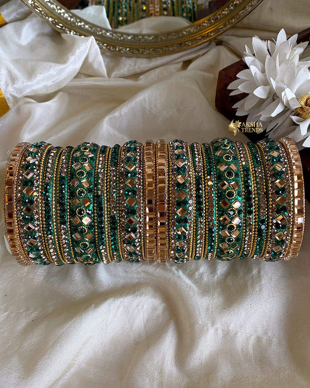 2.8 SIZE -Kundan stone Bridal Set Bangles (18pc/one colour) Aksha Trends 