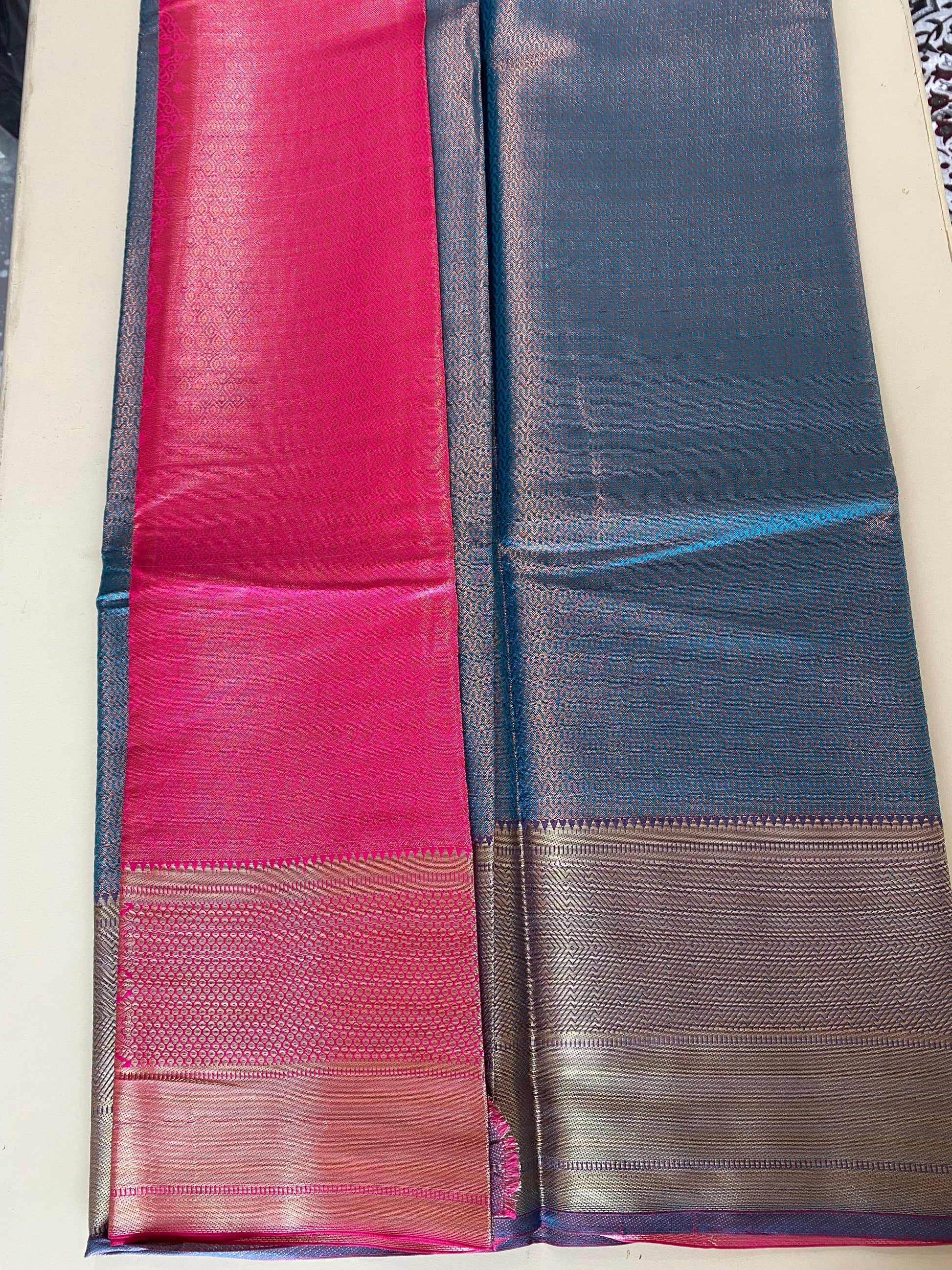 Tissue Silk Saree Aksha Trends