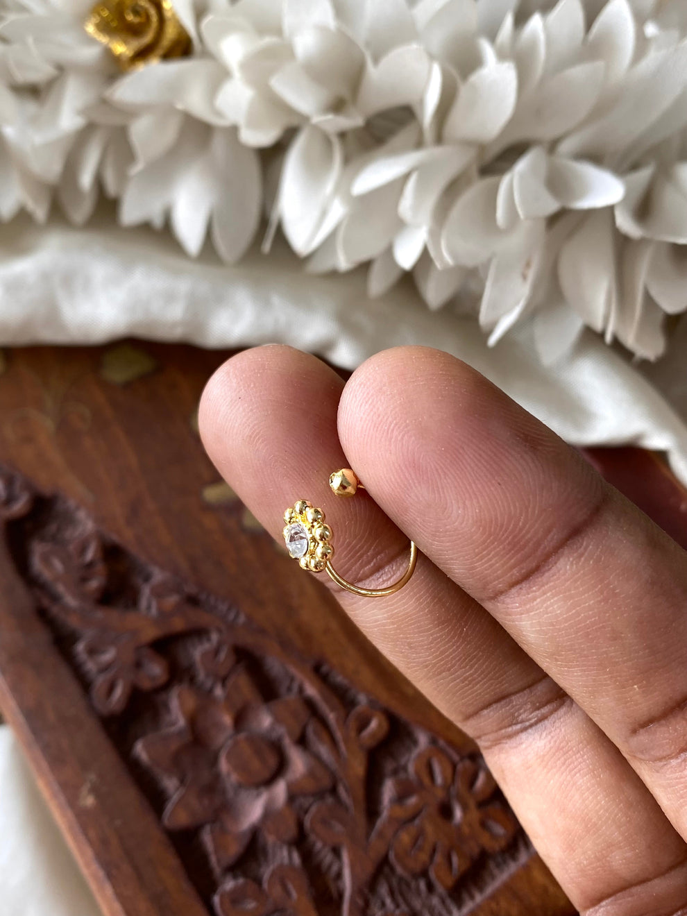 Fancy Nose pin (1pc) Aksha Trends 