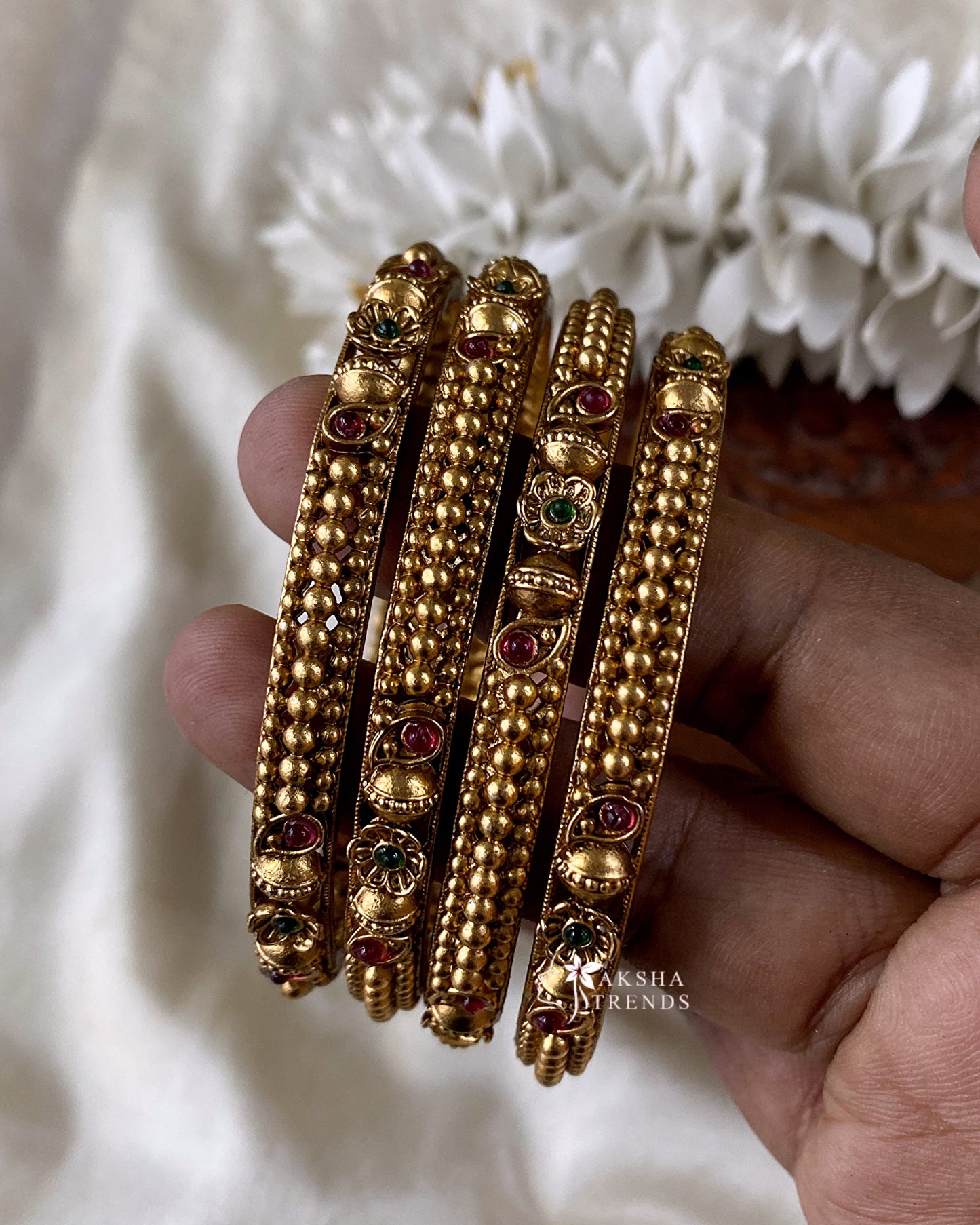 Antique beads bangles (4pc) Aksha Trends