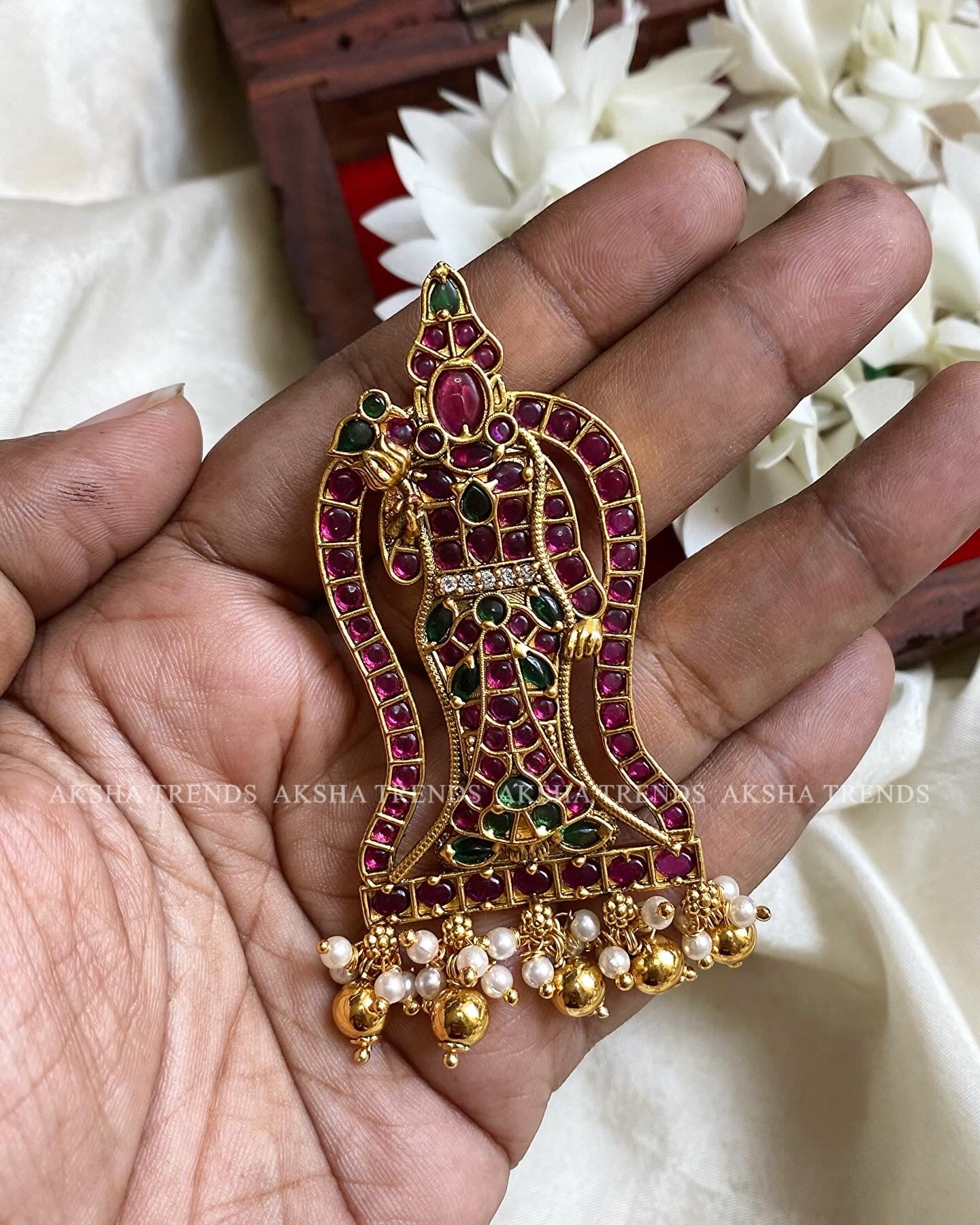 Meenakshi Amman pendant Aksha Trends