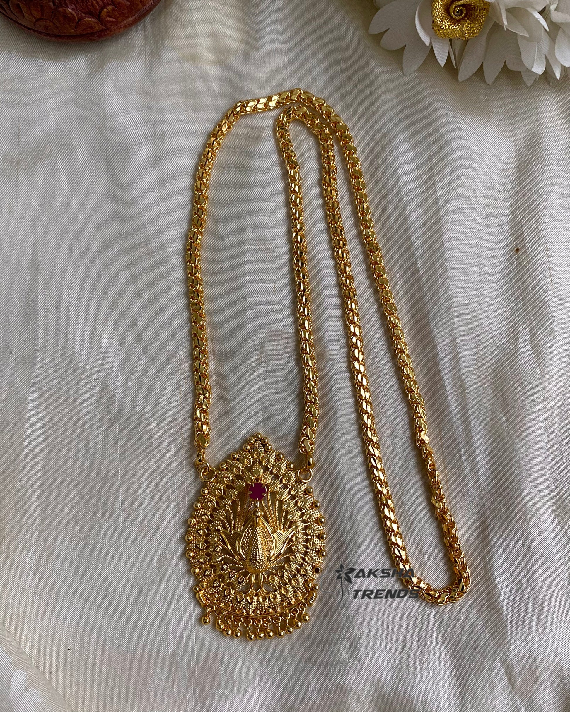 Peacock Dollar chain Aksha Trends