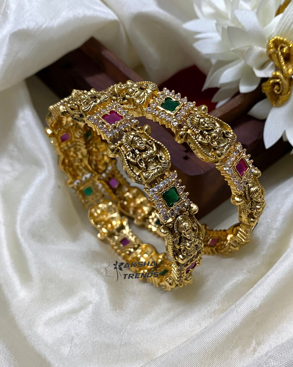 Nagas Premium bridal bangles (2pc) Aksha Trends 