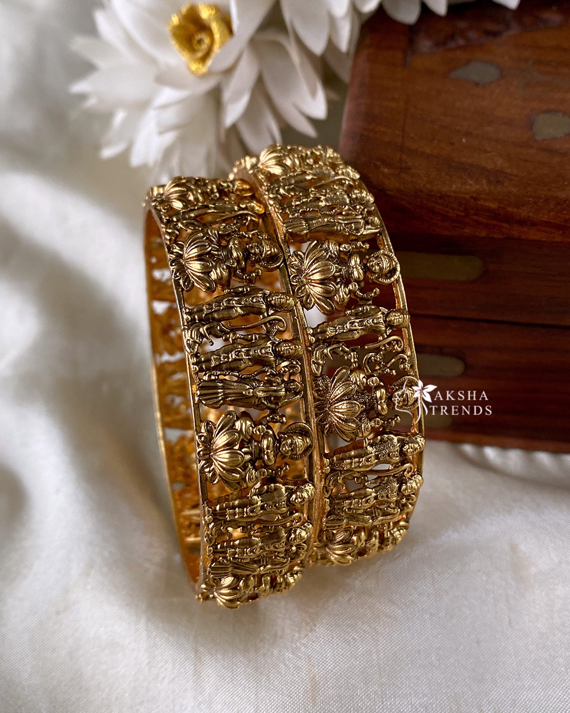 Antique lakshmi Ramparivar bangles (2pc) Aksha Trends