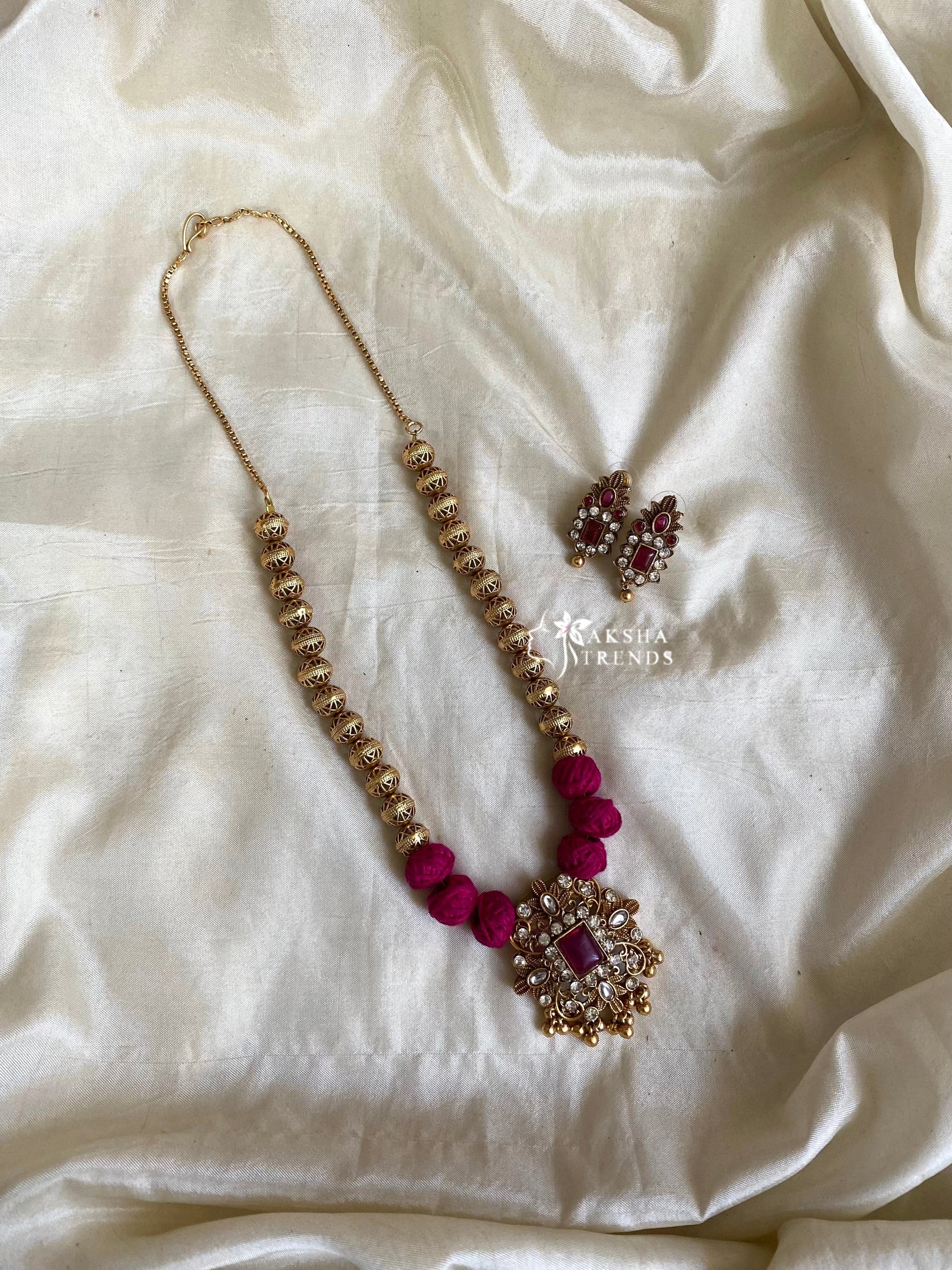 Cotton thread chain set Aksha Trends