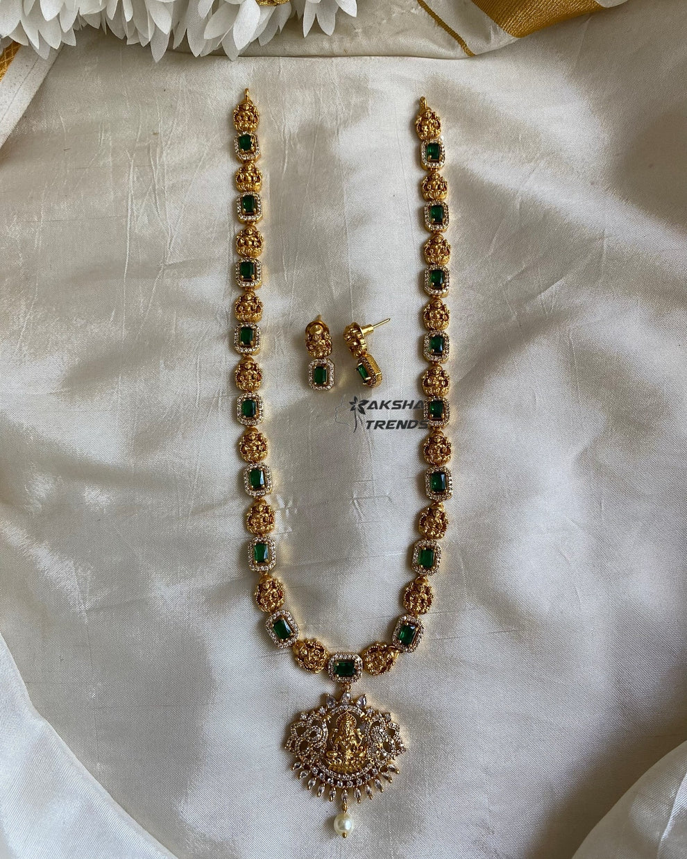 Lakshmi Green stone haram 