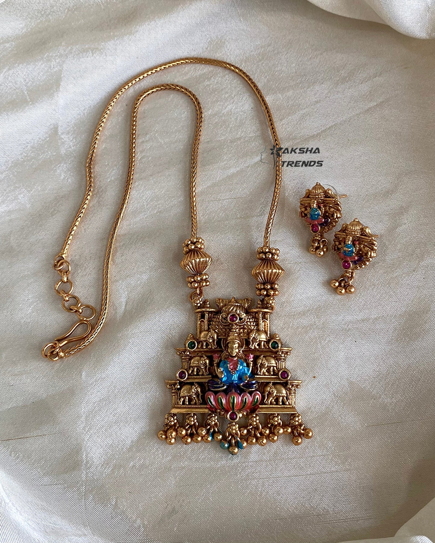 Antique lakshmi pendant chain Aksha Trends