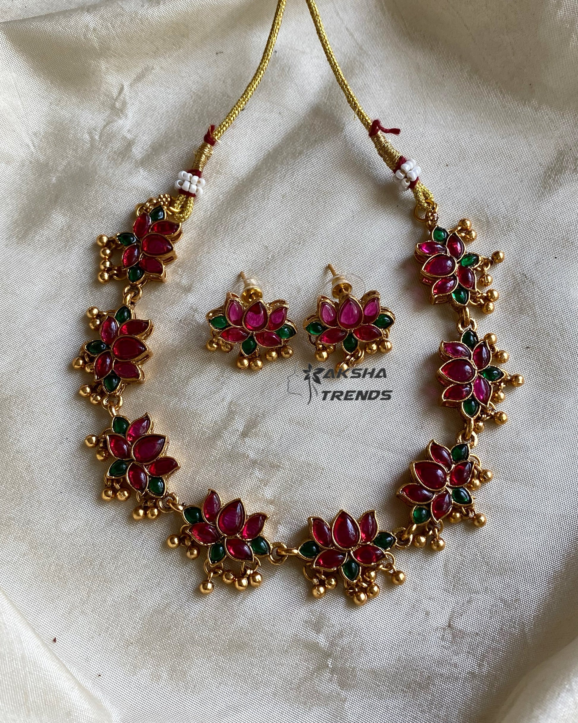 Antique Lotus choker Aksha Trends
