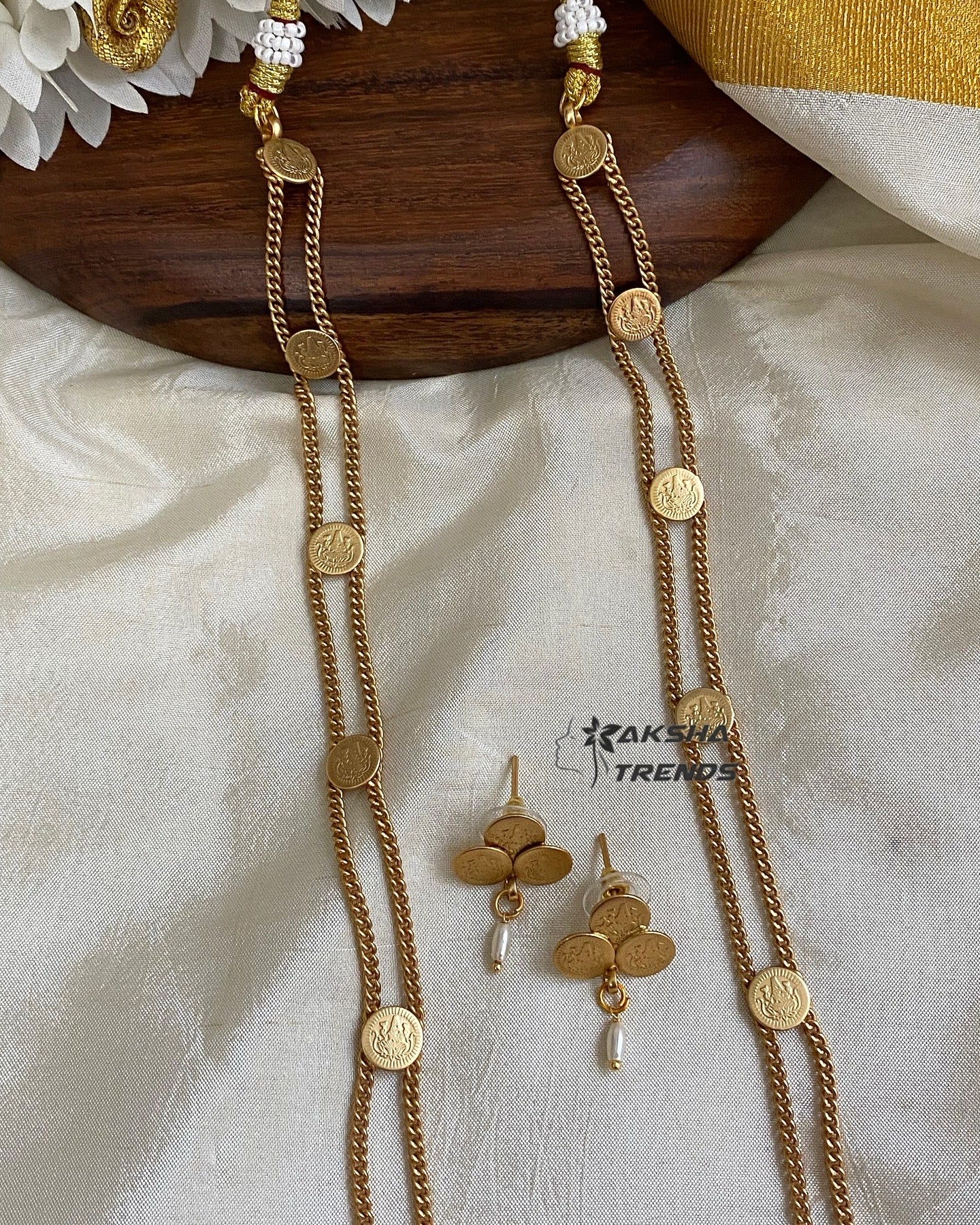 Lakshmi Kasumalai haram chain