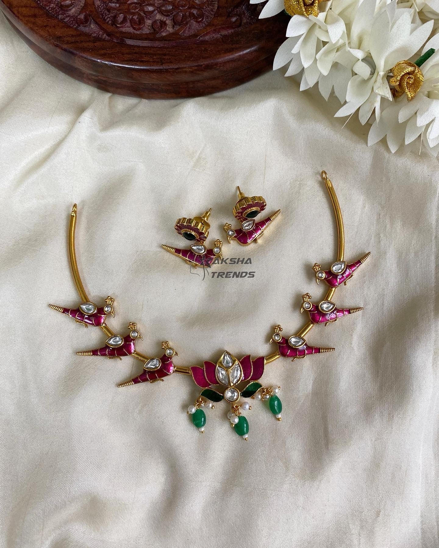 Lotus Hasli necklace Aksha Trends