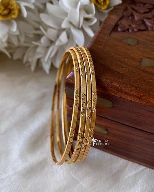 Daily wear bangles (4pc) Aksha Trends