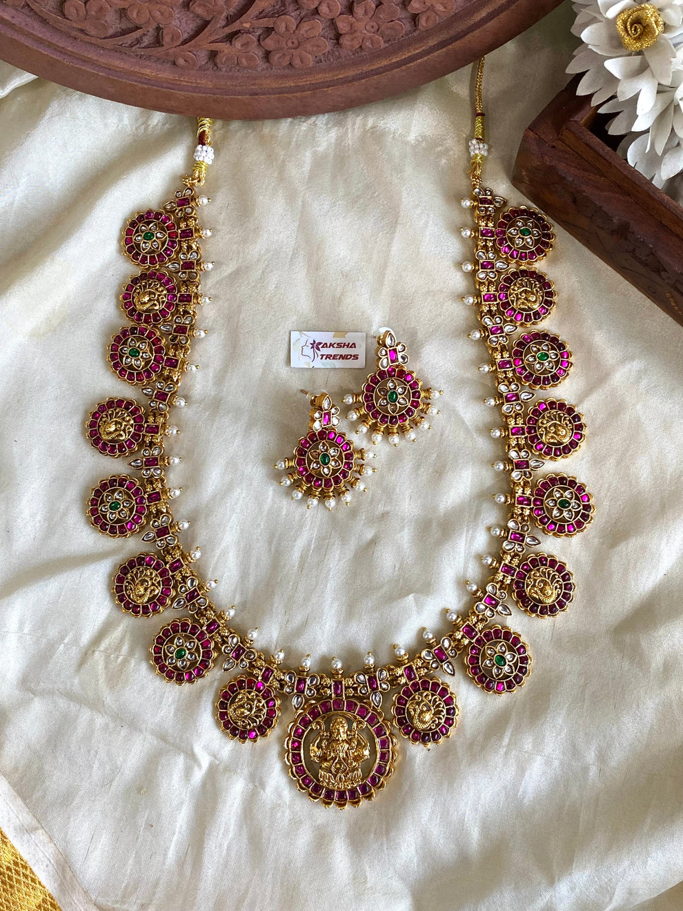 Antique floral kemp bridal haram Aksha Trends 