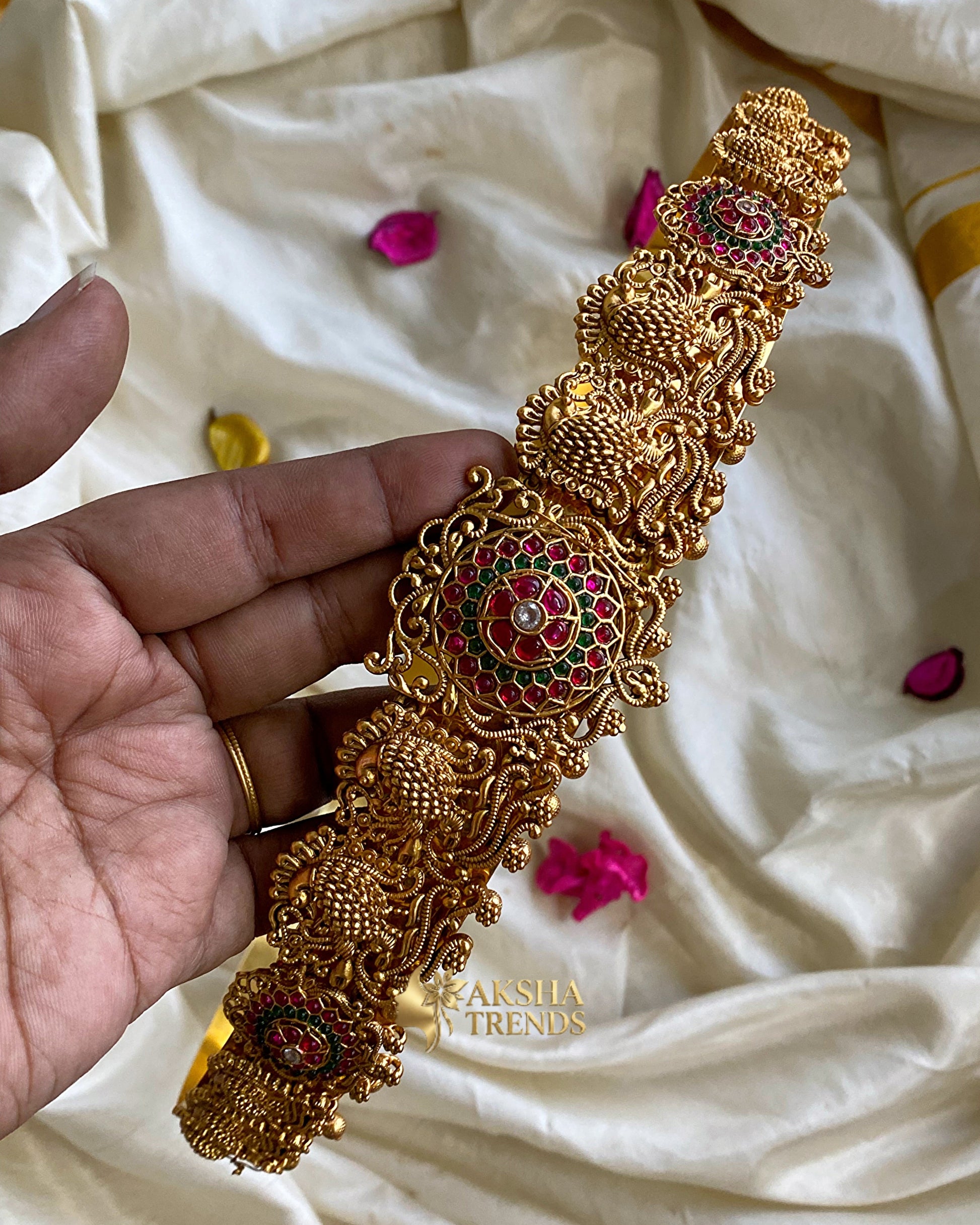 Antique kemp bridal hipbelt -Gold Aksha Trends