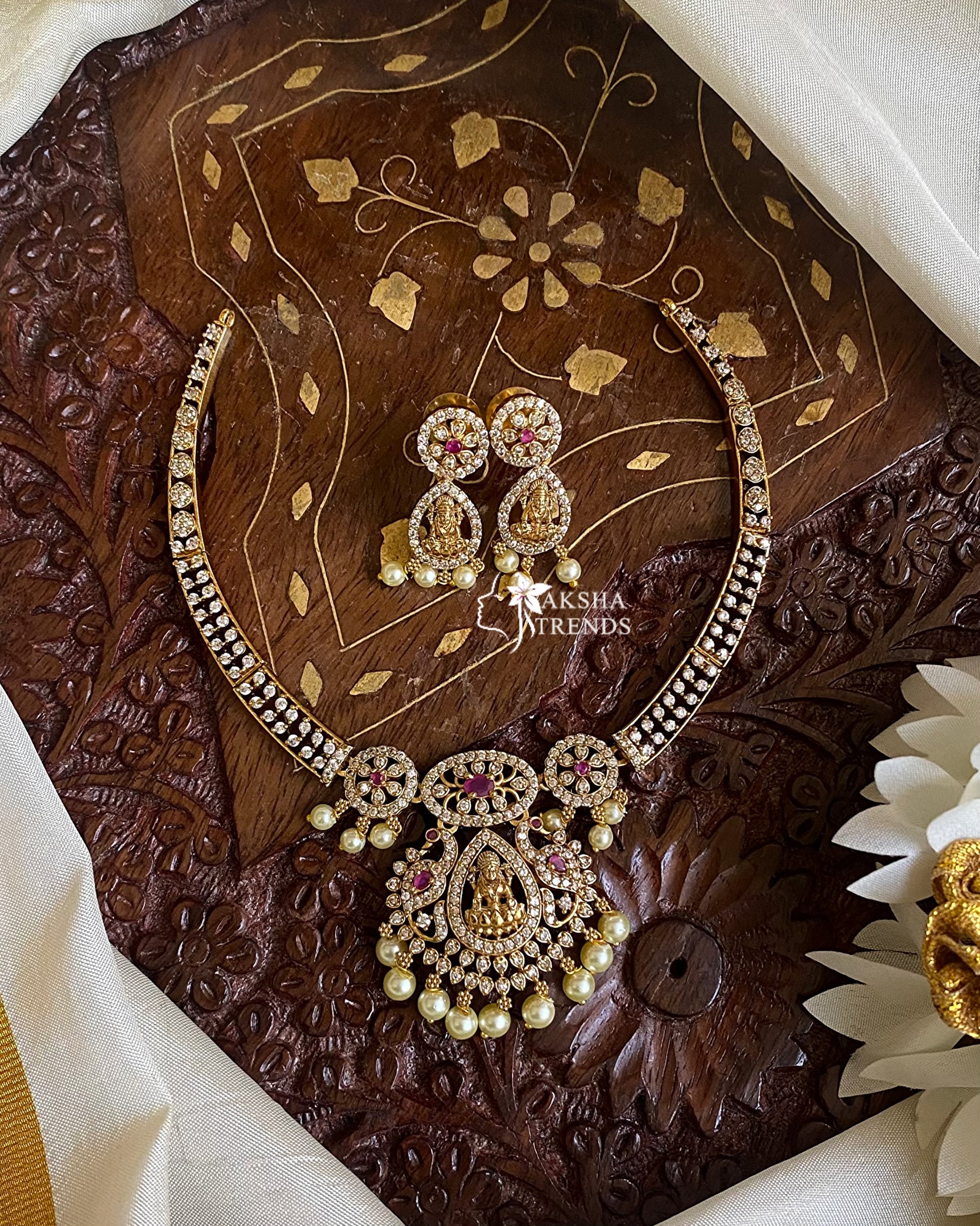 Lakshmi diamond necklace Aksha Trends
