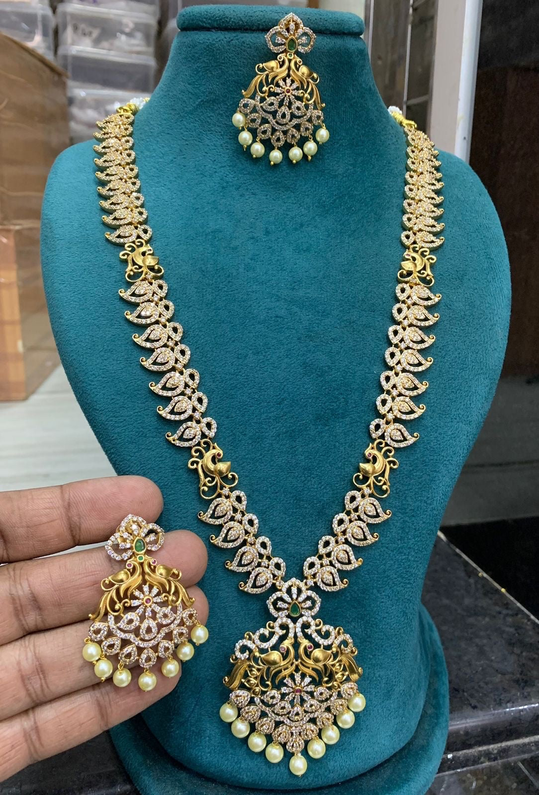 Thogai diamond Haram Aksha Trends