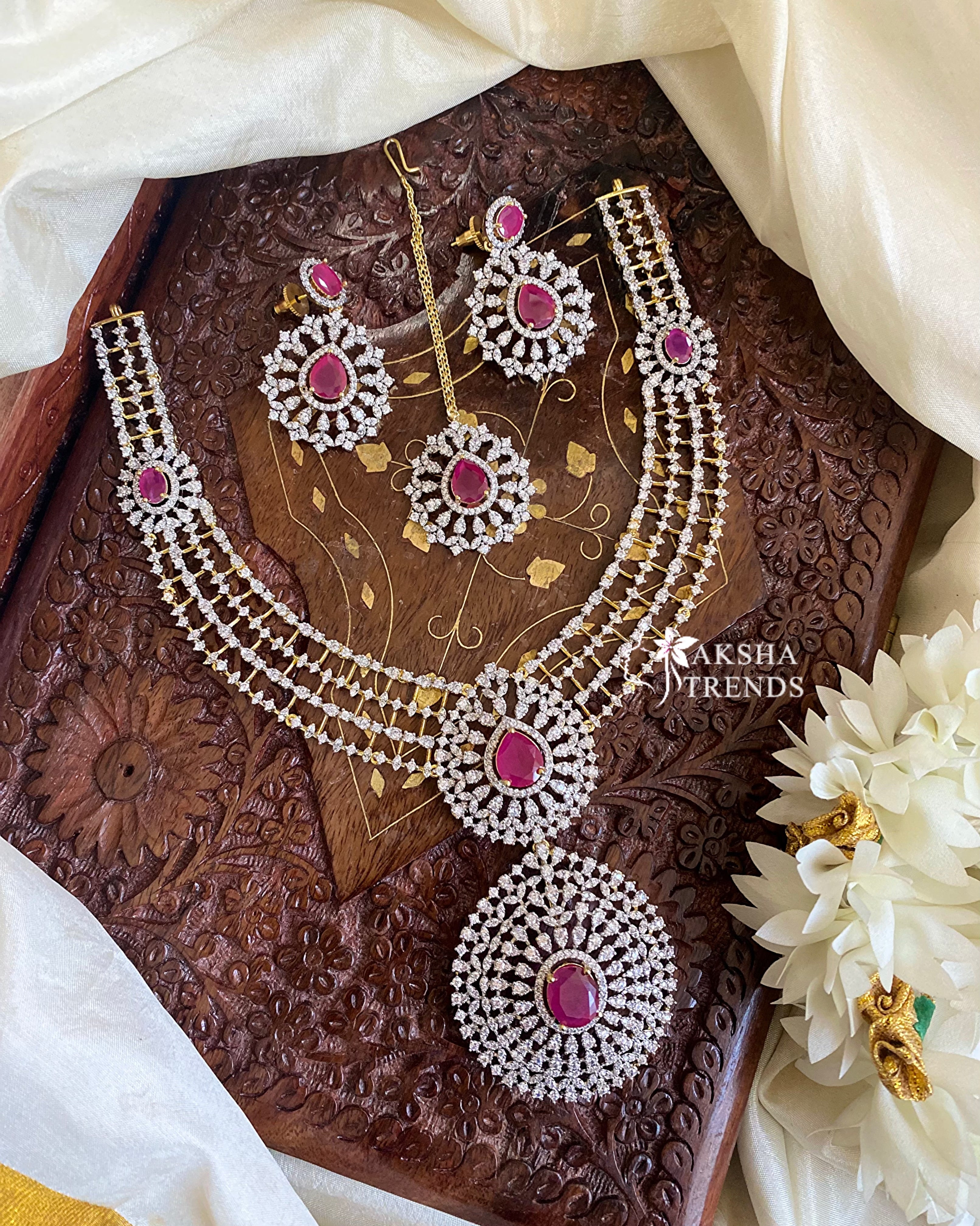 Ruby bridal necklace discount