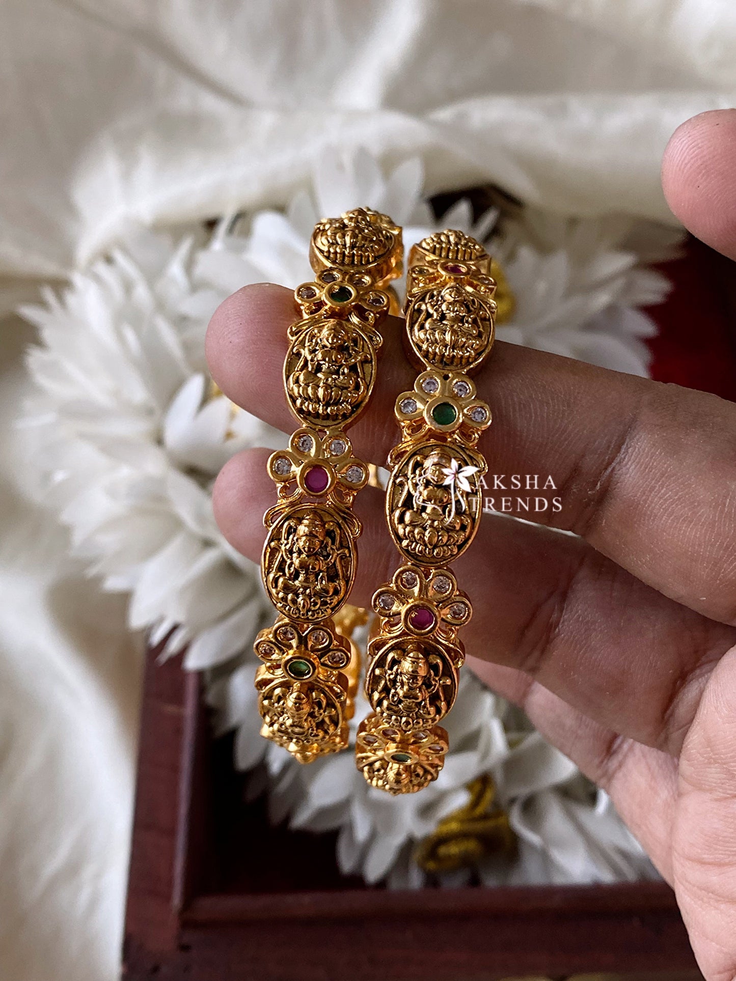 Lakshmi stone Bangles Aksha Trends