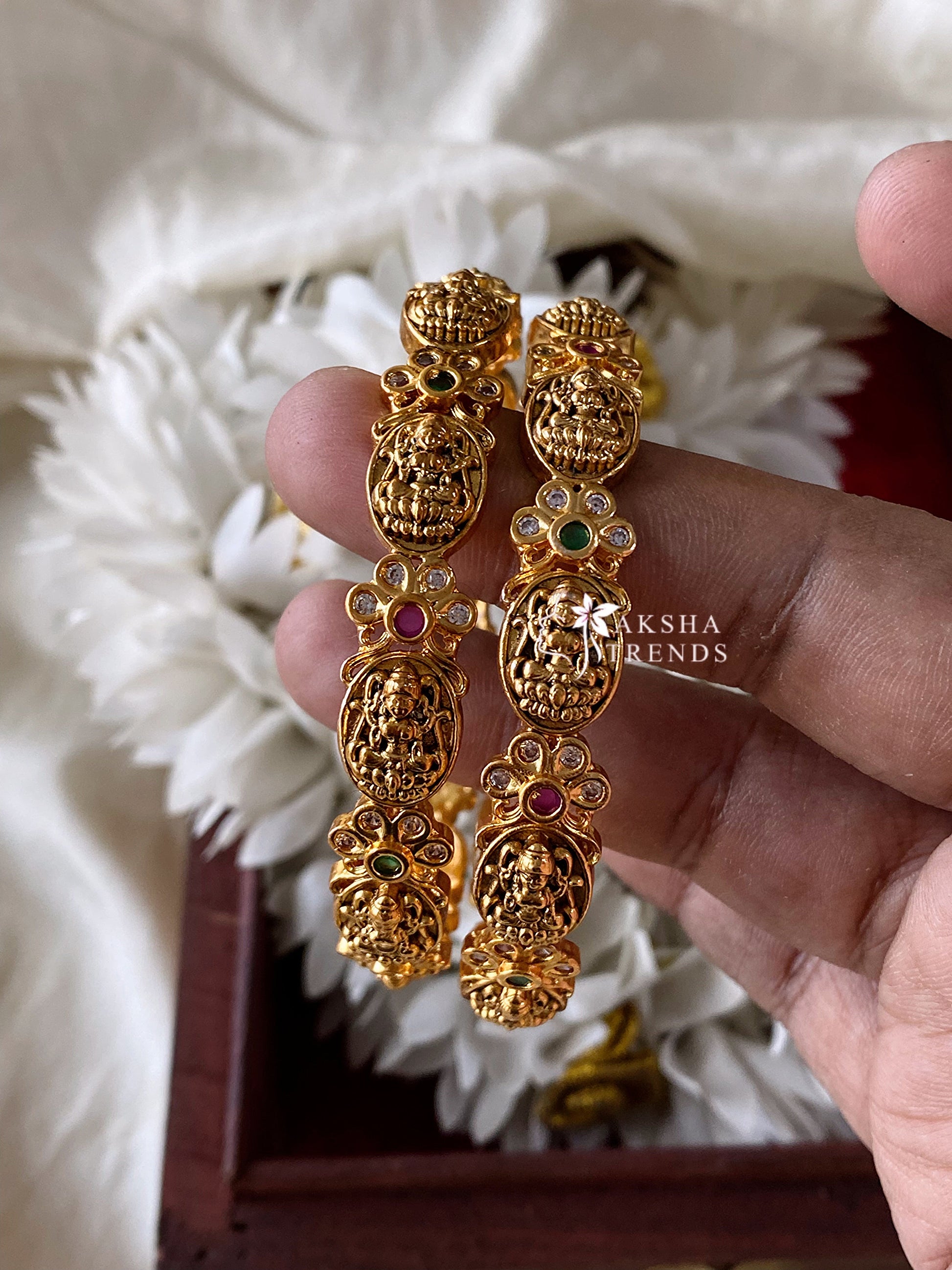 Lakshmi stone Bangles Aksha Trends