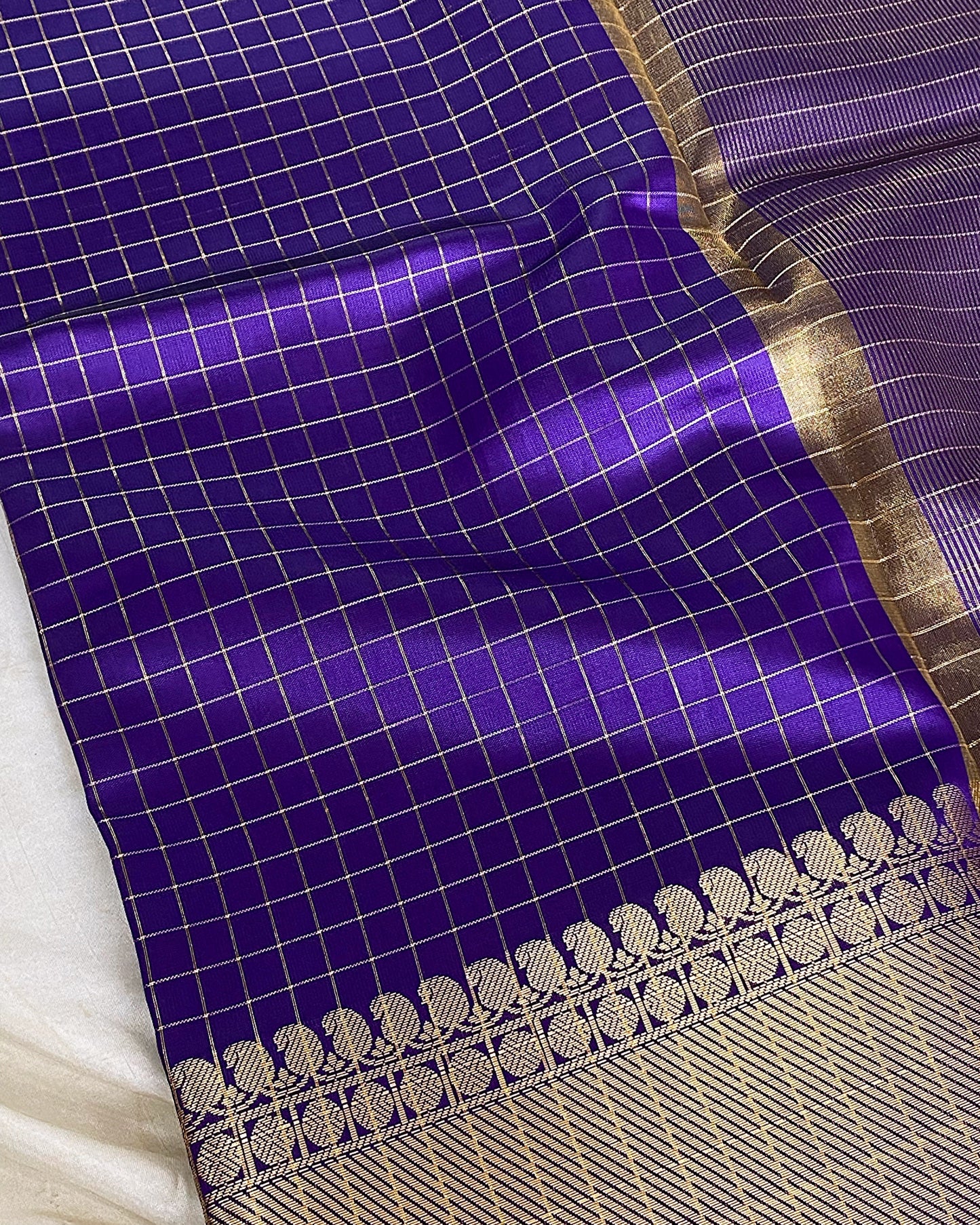 Soft Silk Checked Saree Aksha Trends