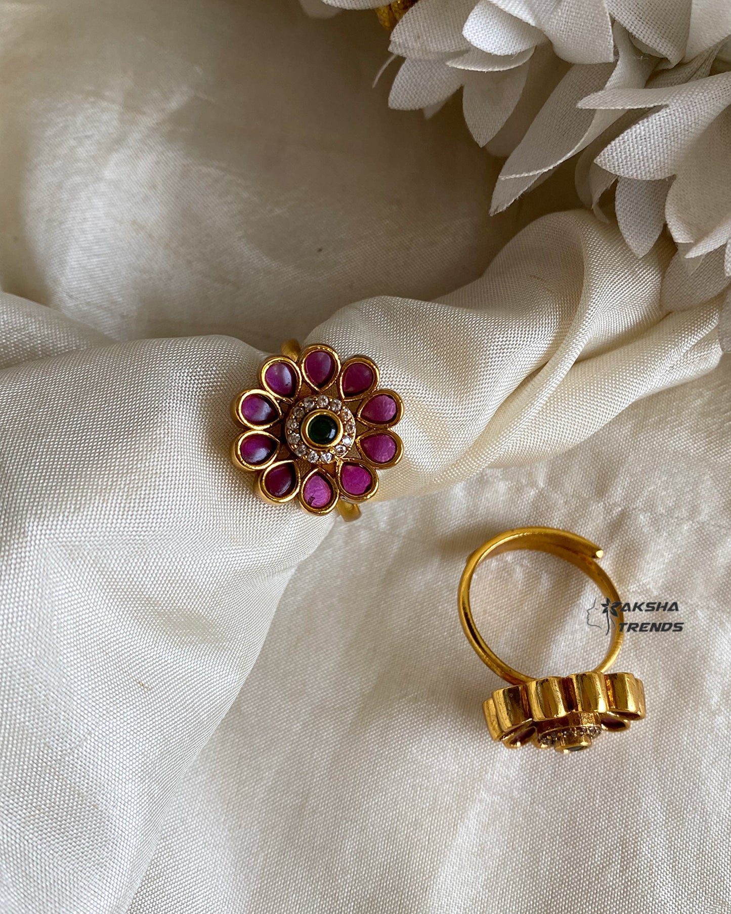Floral kemp bridal rings Aksha Trends