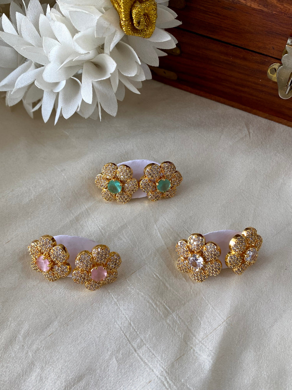 Premium stud earrings Aksha Trends 