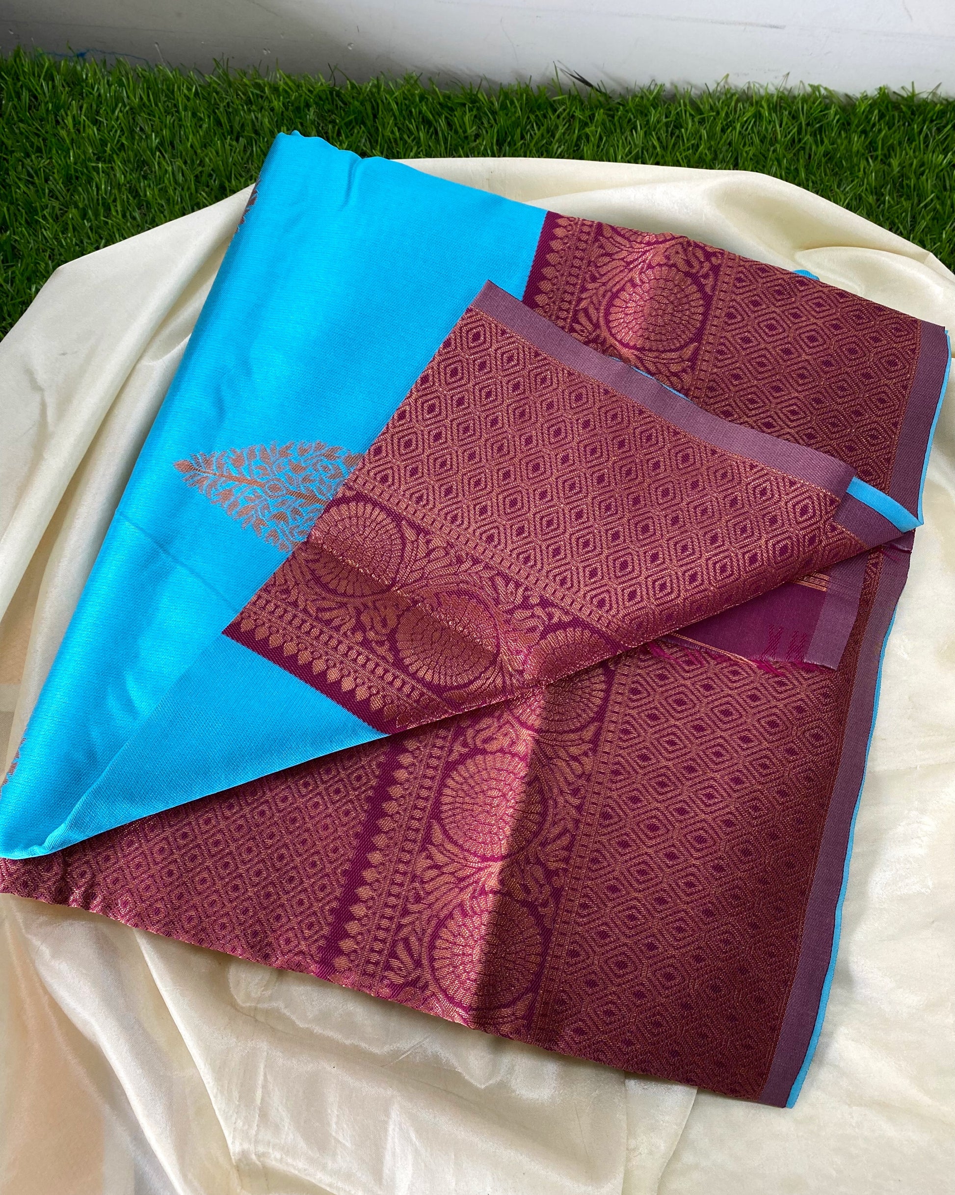 Kanchi Semi Silk Aksha Trends