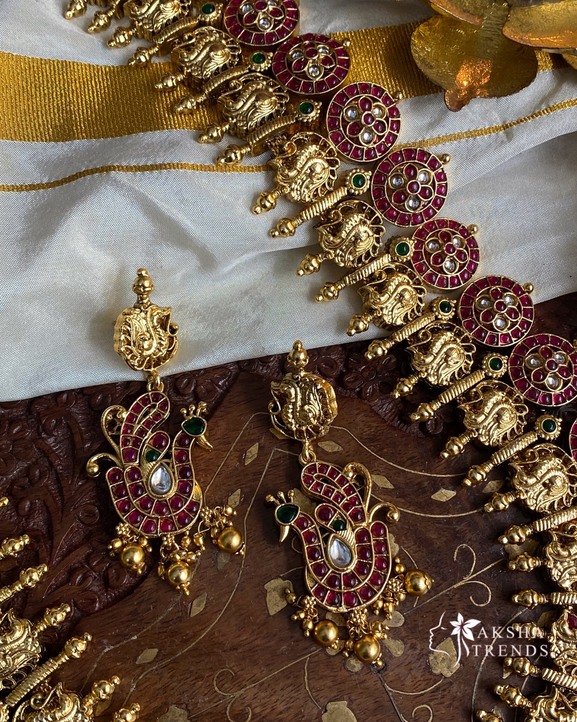 Nagas Jadau bridal haram Aksha Trends