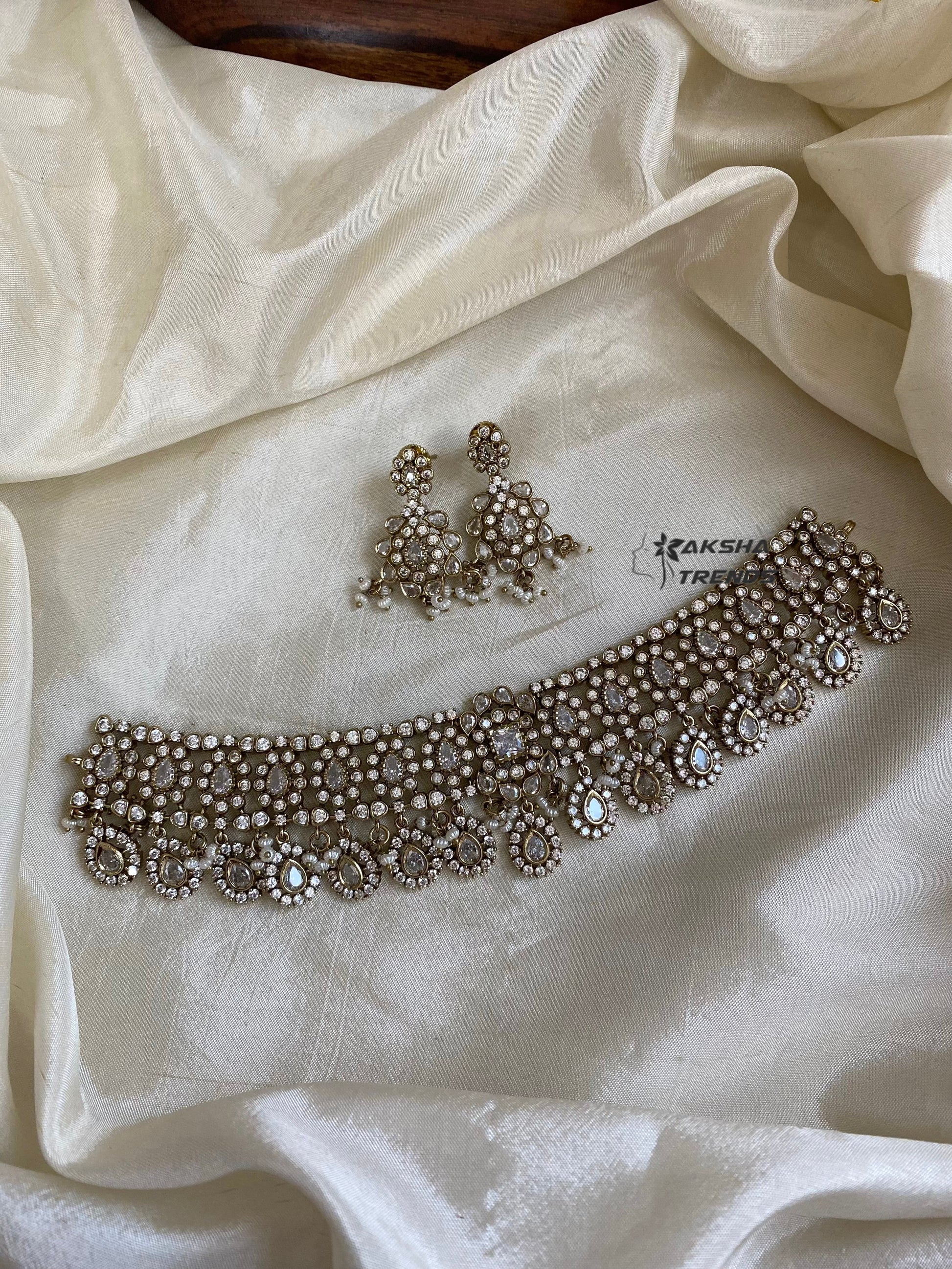 Victoria diamond choker Aksha Trends
