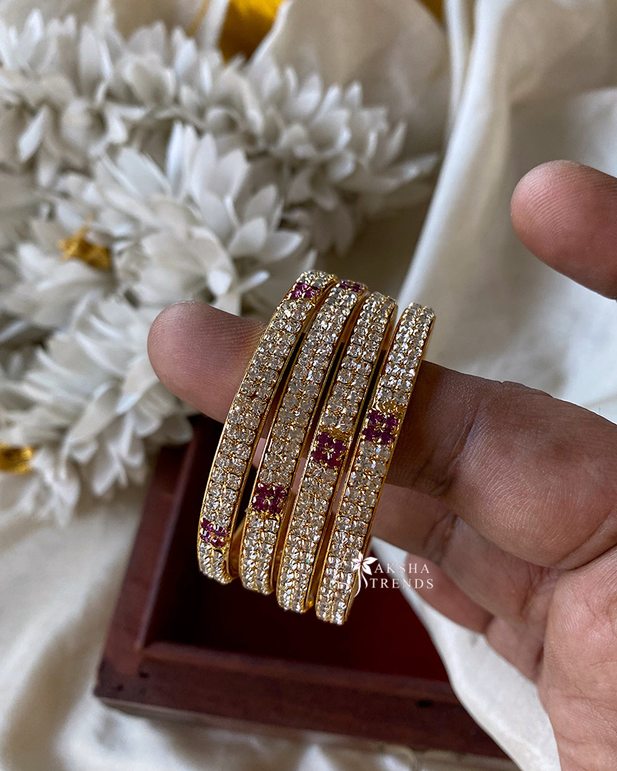 Kids stone bangles (4pc) Aksha Trends