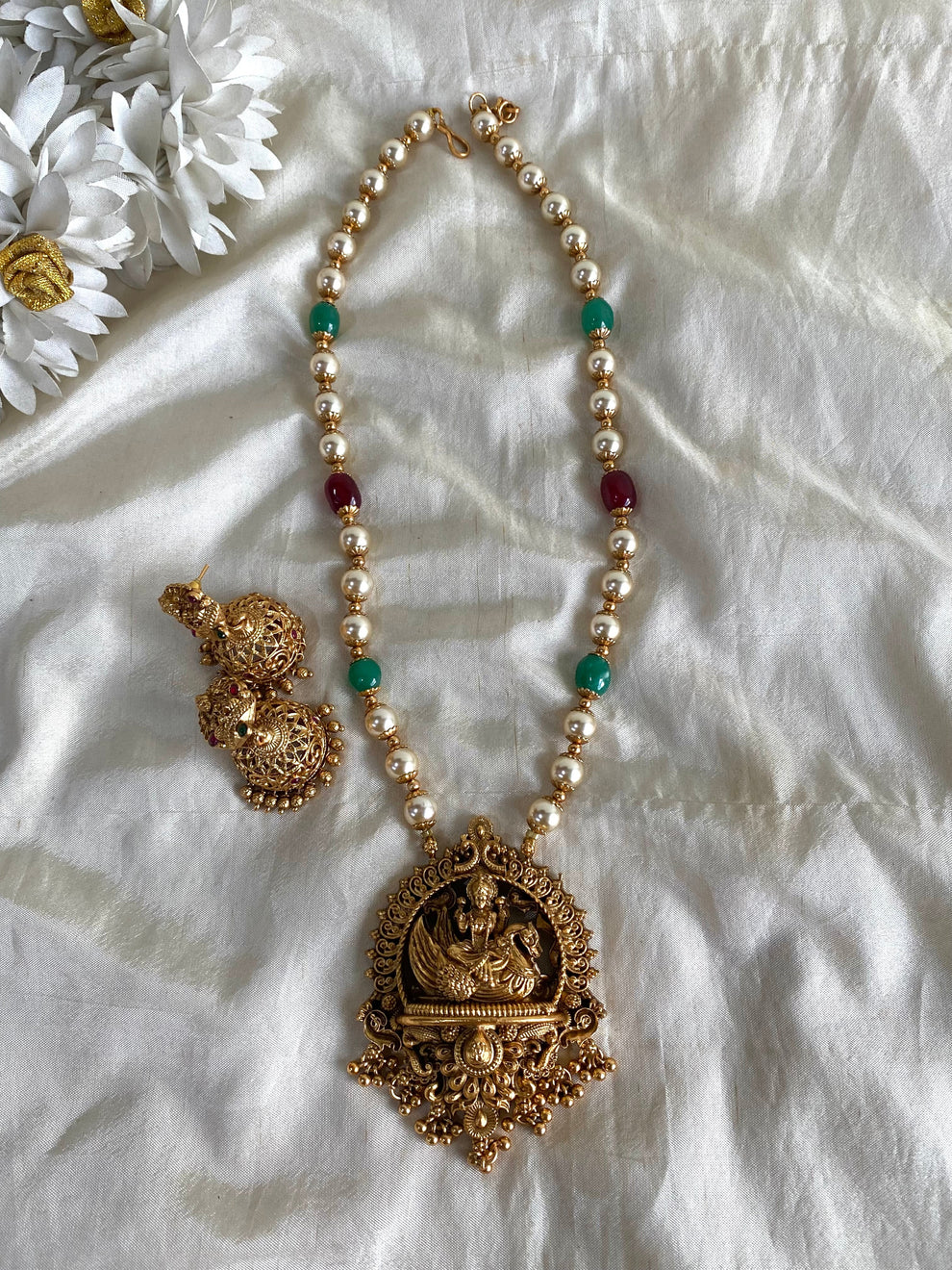 Pearl Temple jewellery Aksha Trends 