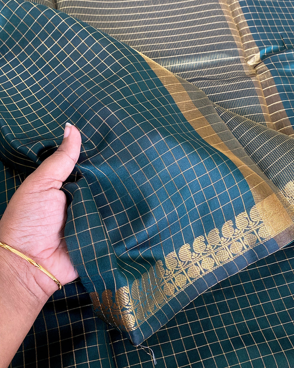 Soft Silk Checked Saree Aksha Trends 